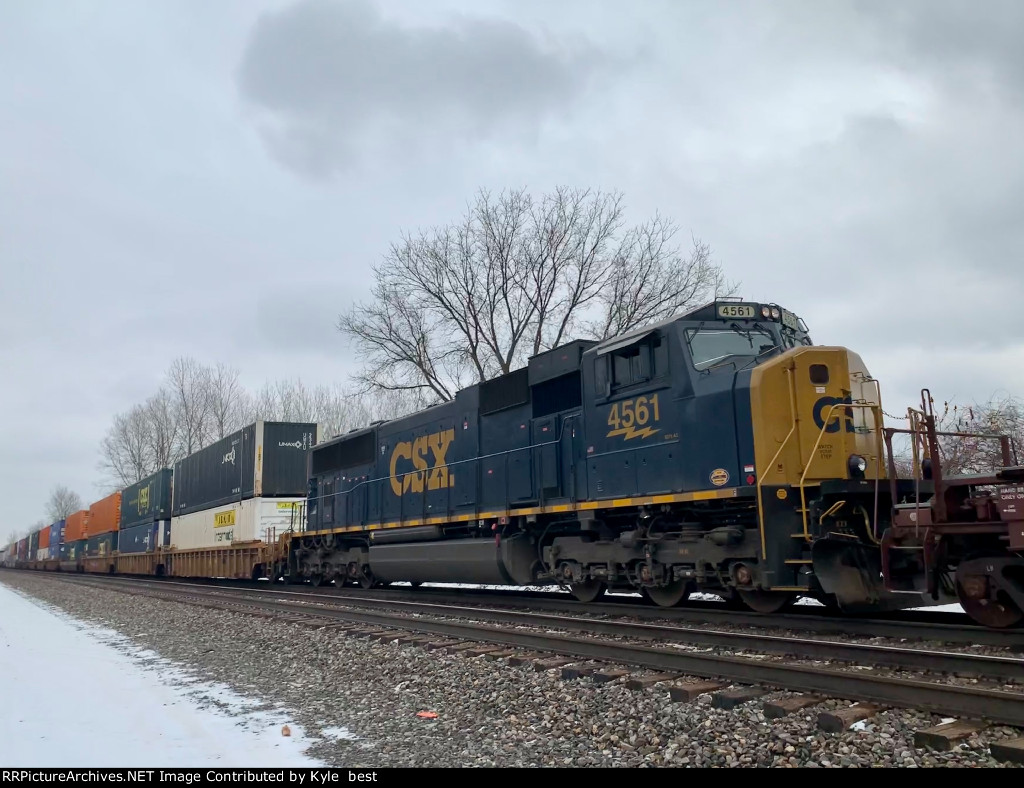 CSX 4561